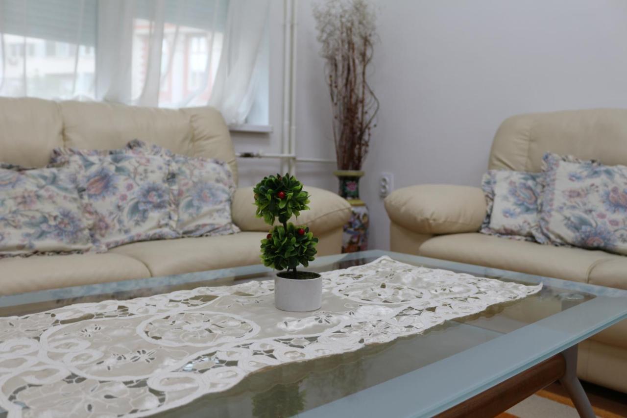 Ata Apartment Скоп'є Екстер'єр фото